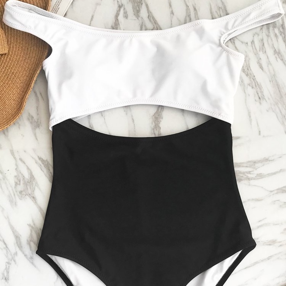 NWT Cupshe Dropped Shoulder One-Piece Swimsuit